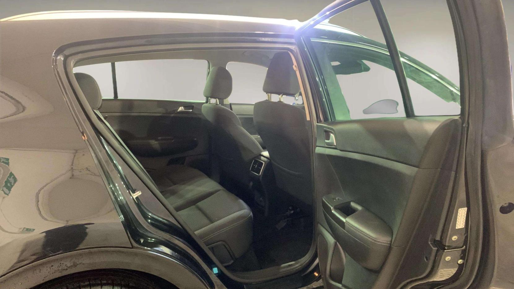 Kia Sportage 1.6 GDi 2 SUV 5dr Petrol Manual Euro 6 (s/s) (130 bhp)