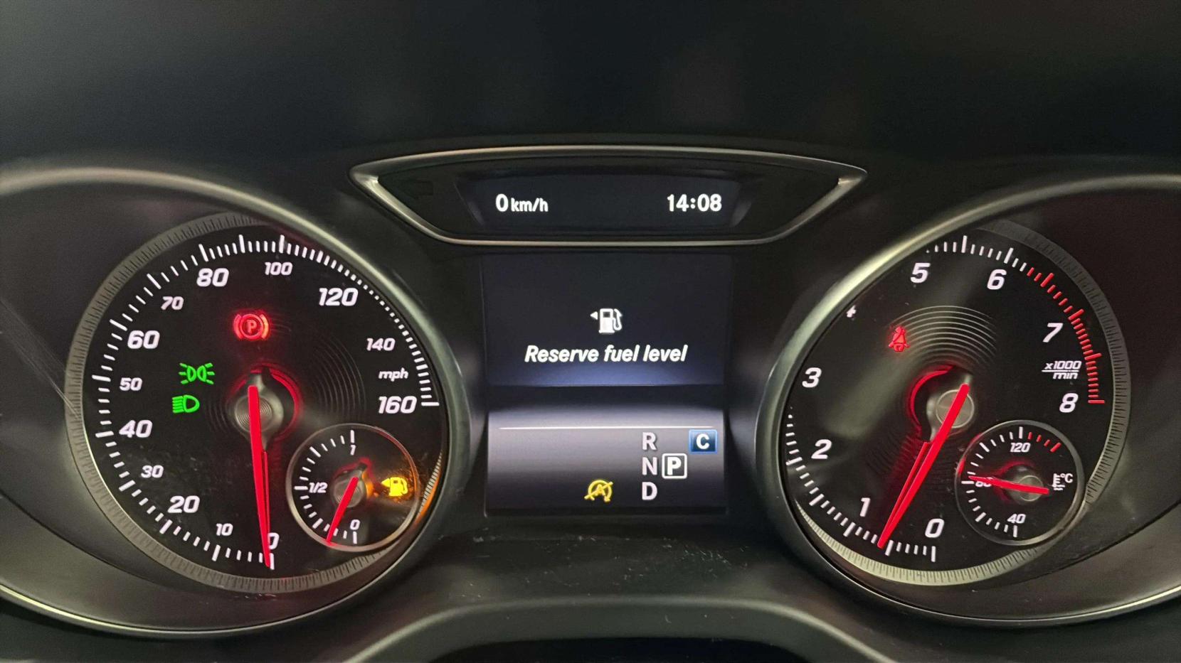 Mercedes-Benz GLA 1.6 GLA180 Urban Edition SUV 5dr Petrol 7G-DCT Euro 6 (s/s) (122 ps)