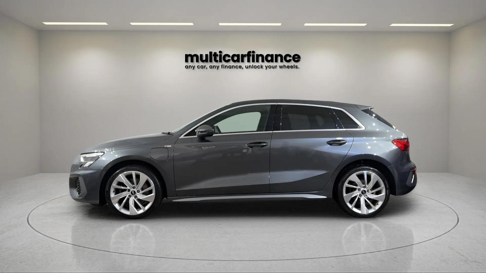 Audi A3 1.4 TFSIe 40 S line Sportback 5dr Petrol Plug-in Hybrid S Tronic Euro 6 (s/s) 13kWh (204 ps)