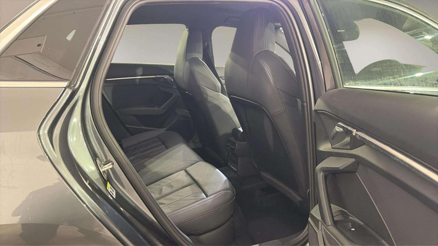 Audi A3 1.4 TFSIe 40 S line Sportback 5dr Petrol Plug-in Hybrid S Tronic Euro 6 (s/s) 13kWh (204 ps)