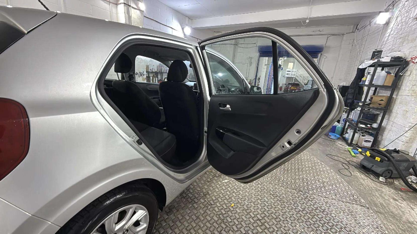 Kia Picanto 1.0 2 Hatchback 5dr Petrol Manual Euro 6 (66 bhp)