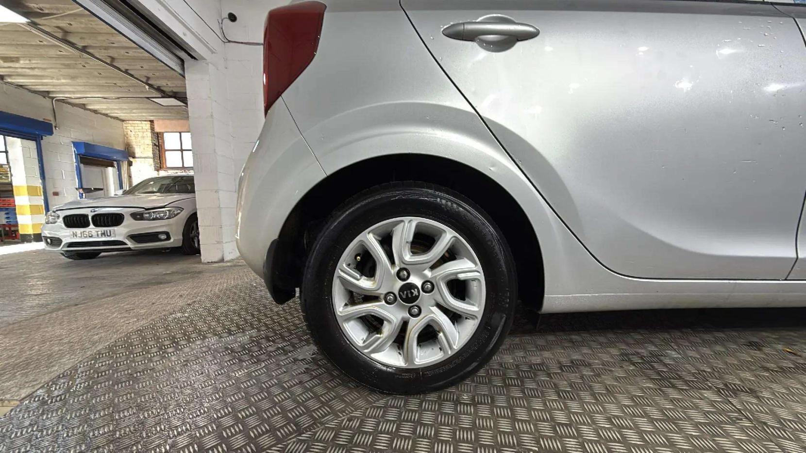 Kia Picanto 1.0 2 Hatchback 5dr Petrol Manual Euro 6 (66 bhp)