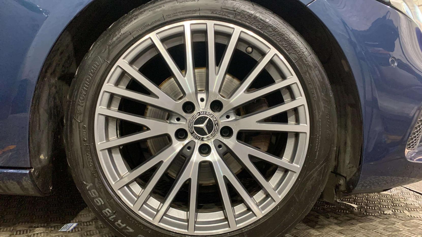 Mercedes-Benz A Class 1.3 A200 Sport Edition (Executive) Hatchback 5dr Petrol 7G-DCT Euro 6 (s/s) (163 ps)