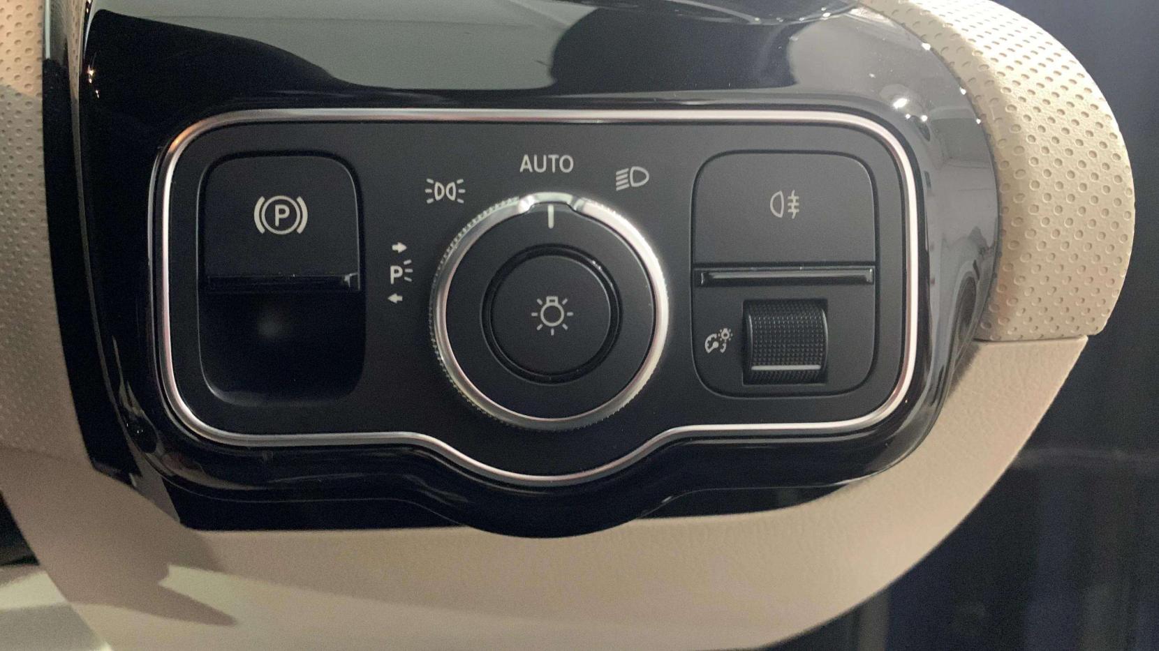 Mercedes-Benz A Class 1.3 A200 Sport Edition (Executive) Hatchback 5dr Petrol 7G-DCT Euro 6 (s/s) (163 ps)