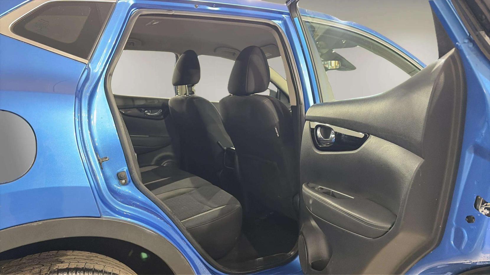 Nissan Qashqai 1.5 dCi Acenta Premium SUV 5dr Diesel Manual Euro 6 (s/s) (115 ps)