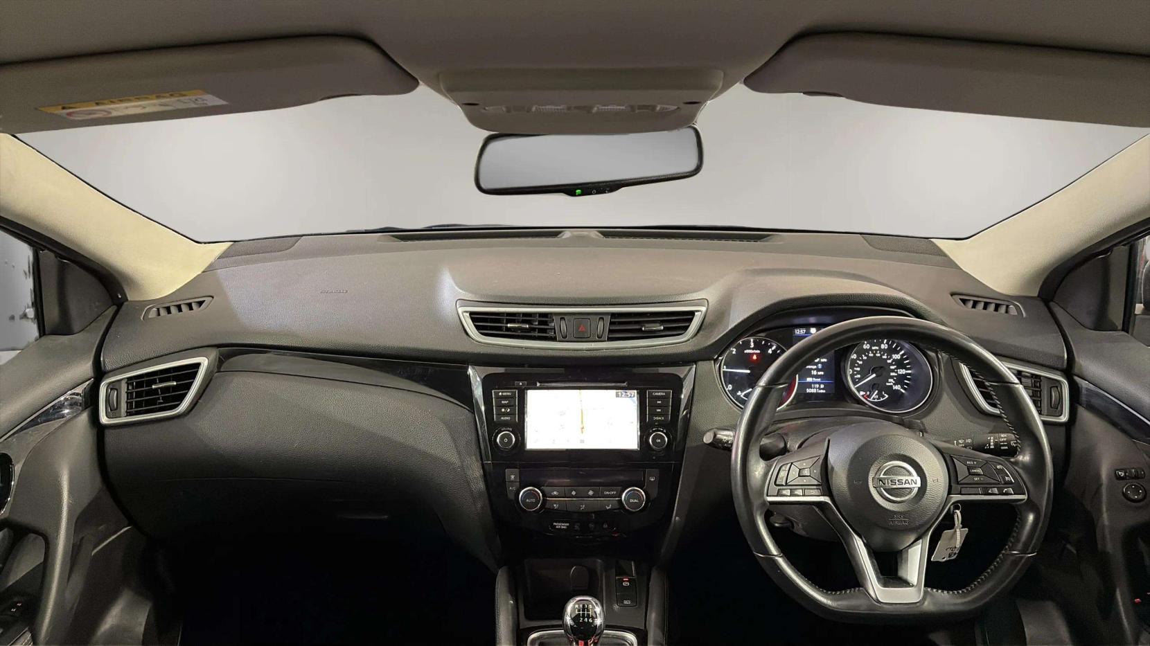 Nissan Qashqai 1.5 dCi Acenta Premium SUV 5dr Diesel Manual Euro 6 (s/s) (115 ps)