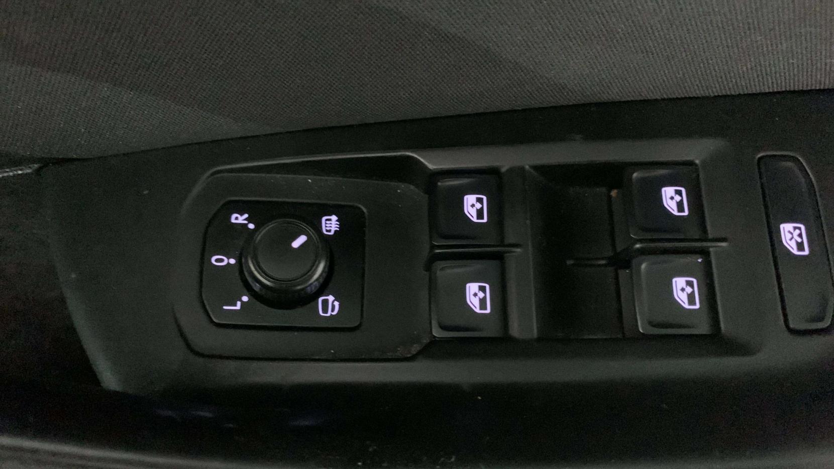 Volkswagen Passat 1.5 TSI EVO SE Business Saloon 4dr Petrol Manual Euro 6 (s/s) (150 ps)