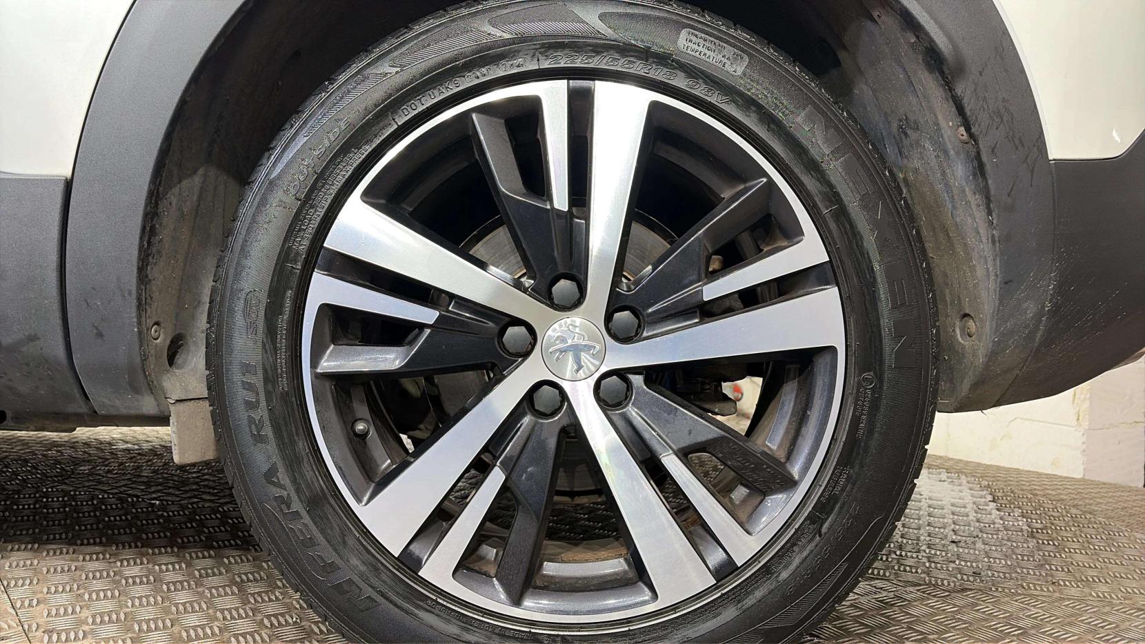 Peugeot 3008 1.2 PureTech GT Line SUV 5dr Petrol Manual Euro 6 (s/s) (130 ps)