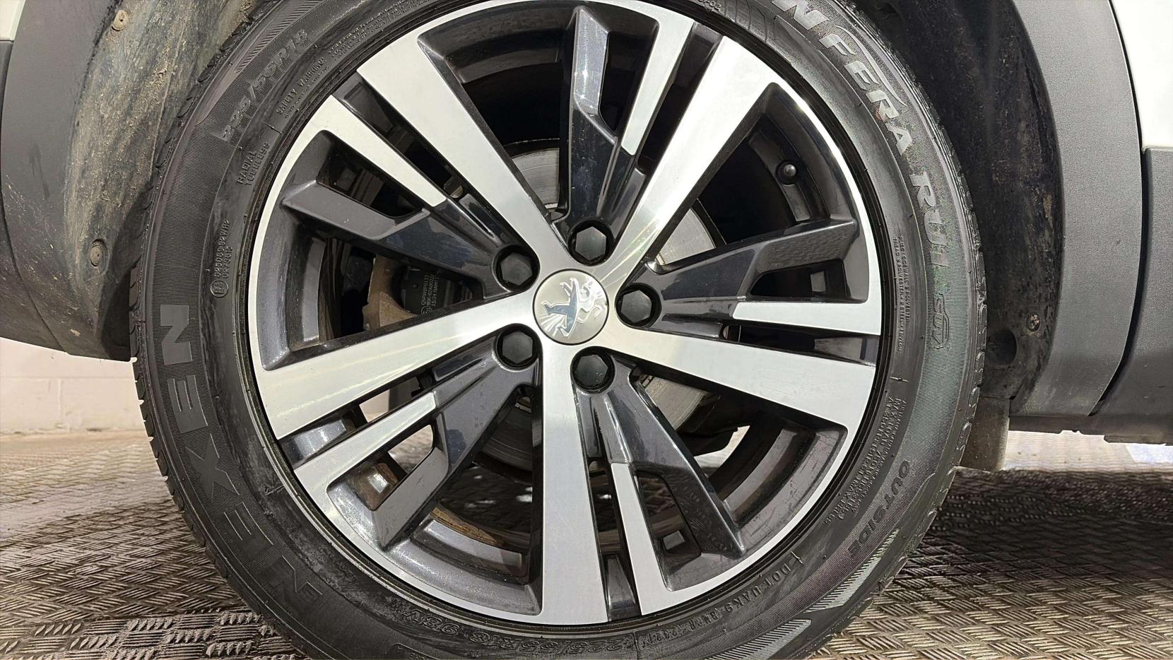 Peugeot 3008 1.2 PureTech GT Line SUV 5dr Petrol Manual Euro 6 (s/s) (130 ps)