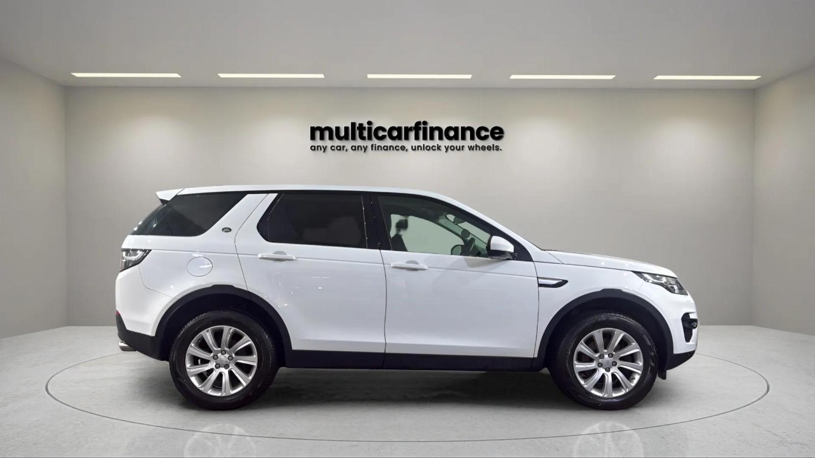 Land Rover Discovery Sport 2.0 TD4 SE Tech SUV 5dr Diesel Auto 4WD Euro 6 (s/s) (180 ps)