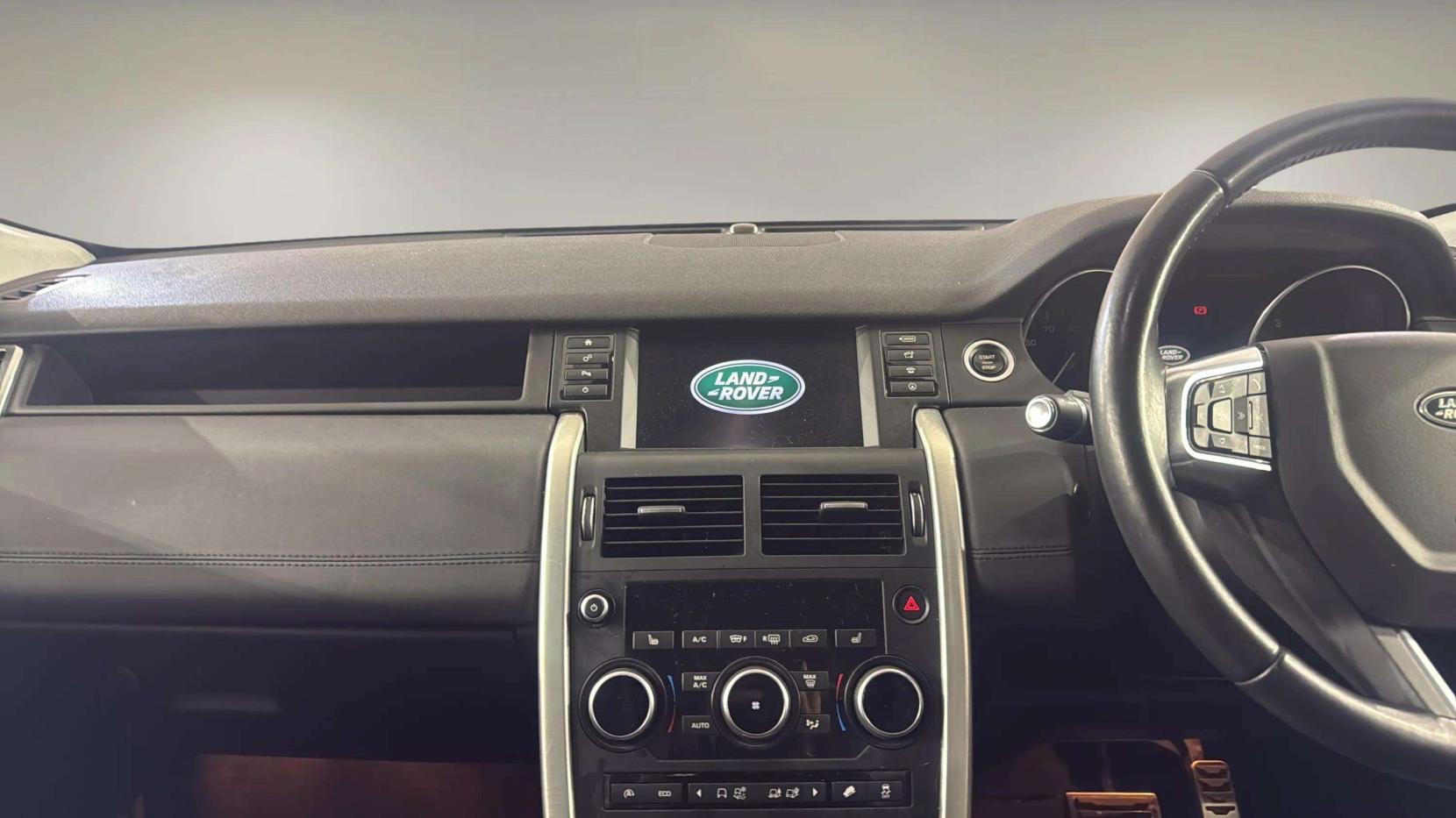 Land Rover Discovery Sport 2.0 TD4 SE Tech SUV 5dr Diesel Auto 4WD Euro 6 (s/s) (180 ps)