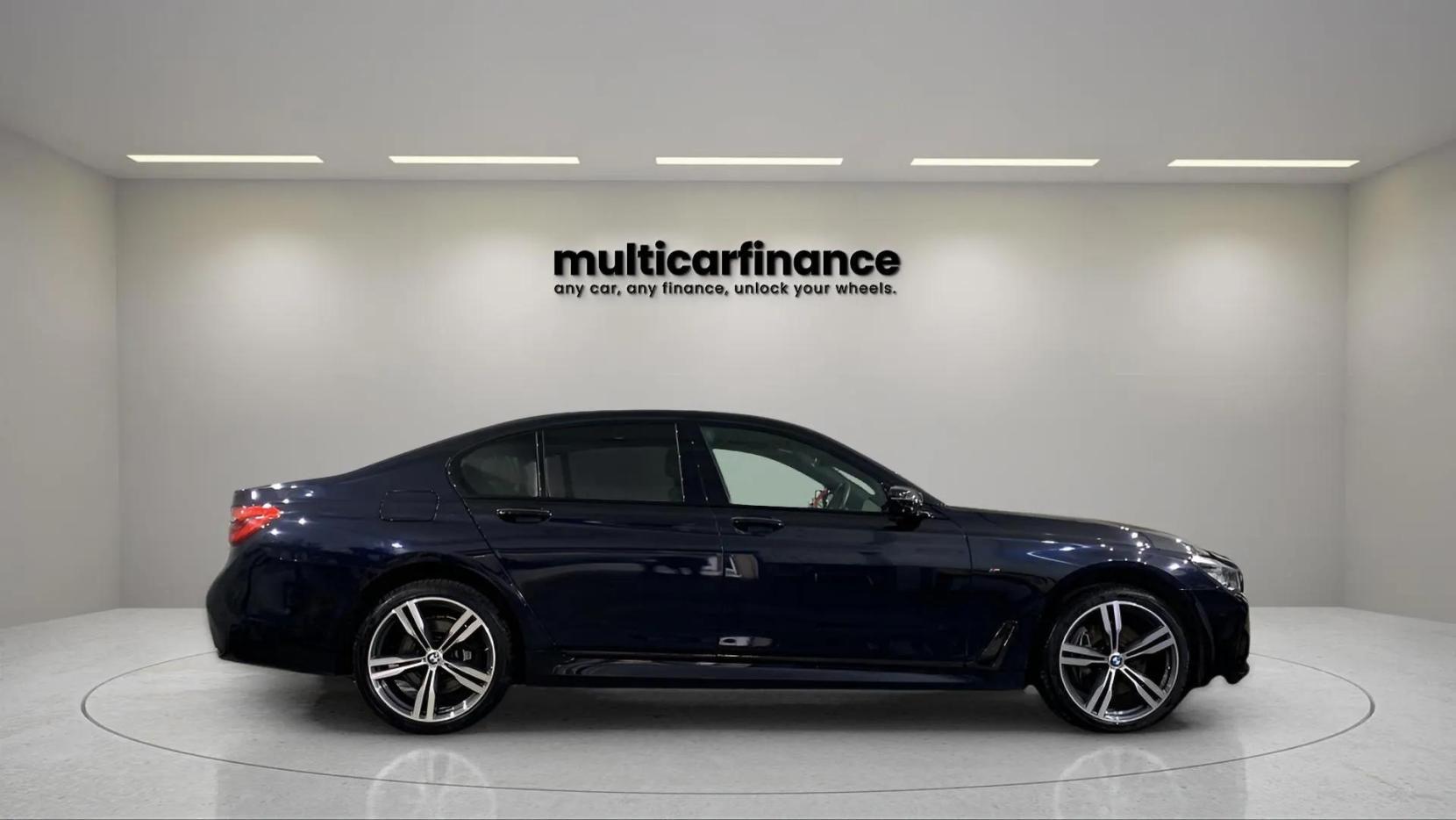 BMW 7 Series 3.0 730d M Sport Saloon 4dr Diesel Auto xDrive Euro 6 (s/s) (265 ps)