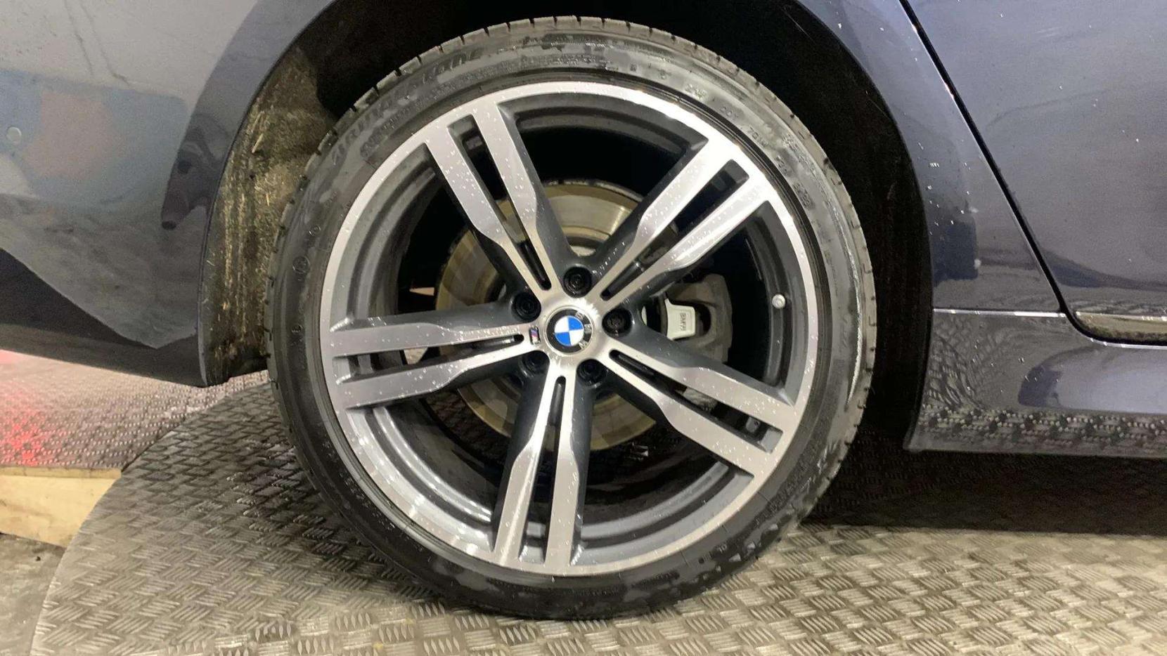 BMW 7 Series 3.0 730d M Sport Saloon 4dr Diesel Auto xDrive Euro 6 (s/s) (265 ps)