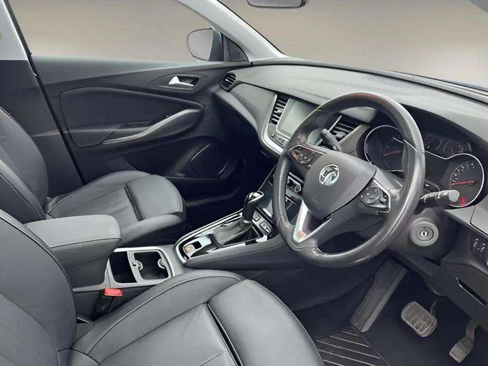 Vauxhall Grandland X 1.2 Turbo Elite Nav SUV 5dr Petrol Auto 8Spd Euro 6 (s/s) (130 ps)