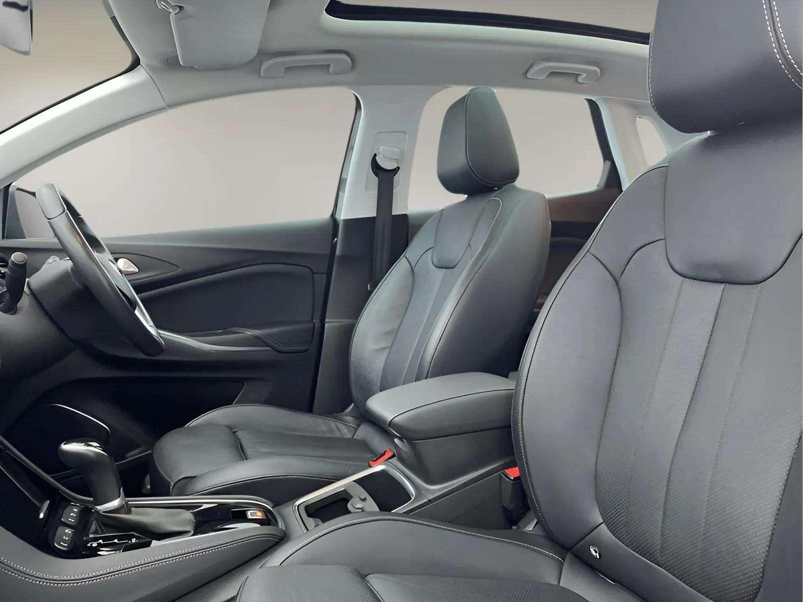 Vauxhall Grandland X 1.2 Turbo Elite Nav SUV 5dr Petrol Auto 8Spd Euro 6 (s/s) (130 ps)
