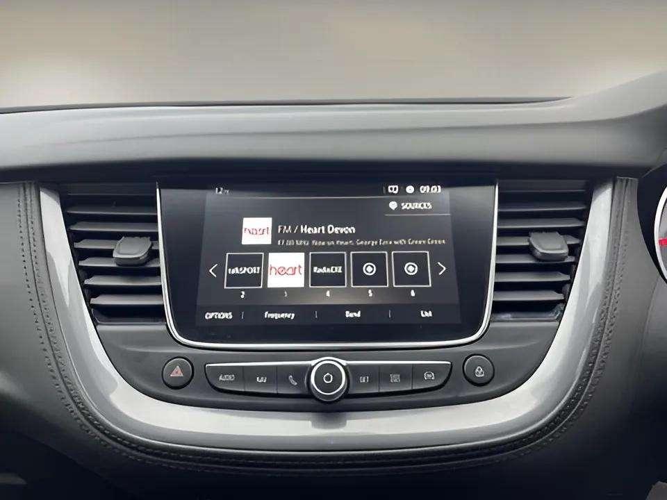 Vauxhall Grandland X 1.2 Turbo Elite Nav SUV 5dr Petrol Auto 8Spd Euro 6 (s/s) (130 ps)