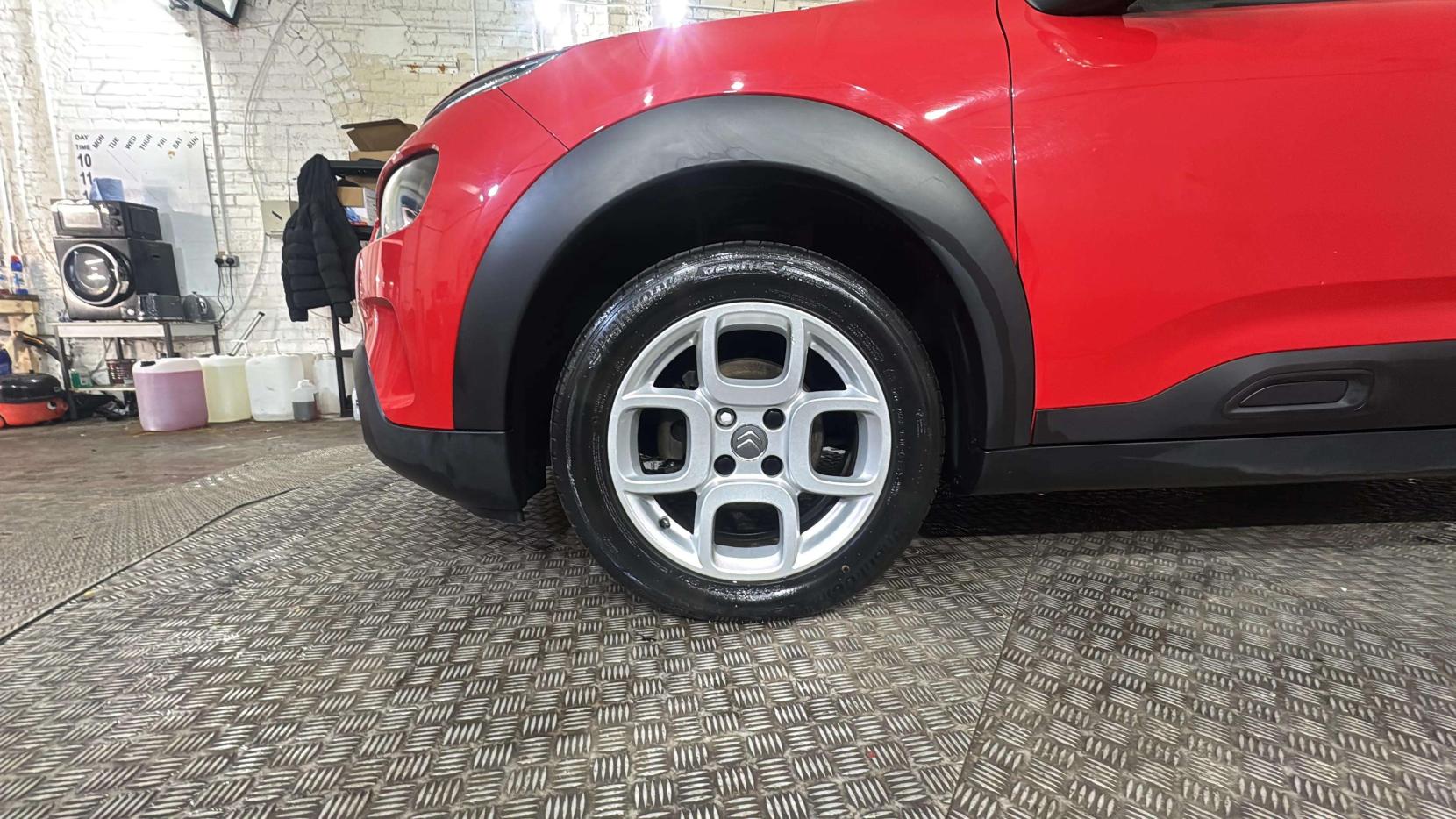 Citroen C4 Cactus 1.2 PureTech GPF Feel Hatchback 5dr Petrol Manual Euro 6 (s/s) (110 ps)