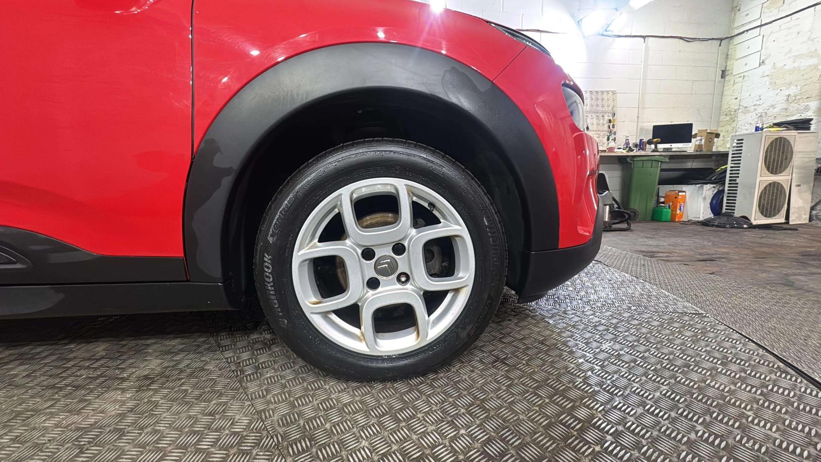 Citroen C4 Cactus 1.2 PureTech GPF Feel Hatchback 5dr Petrol Manual Euro 6 (s/s) (110 ps)