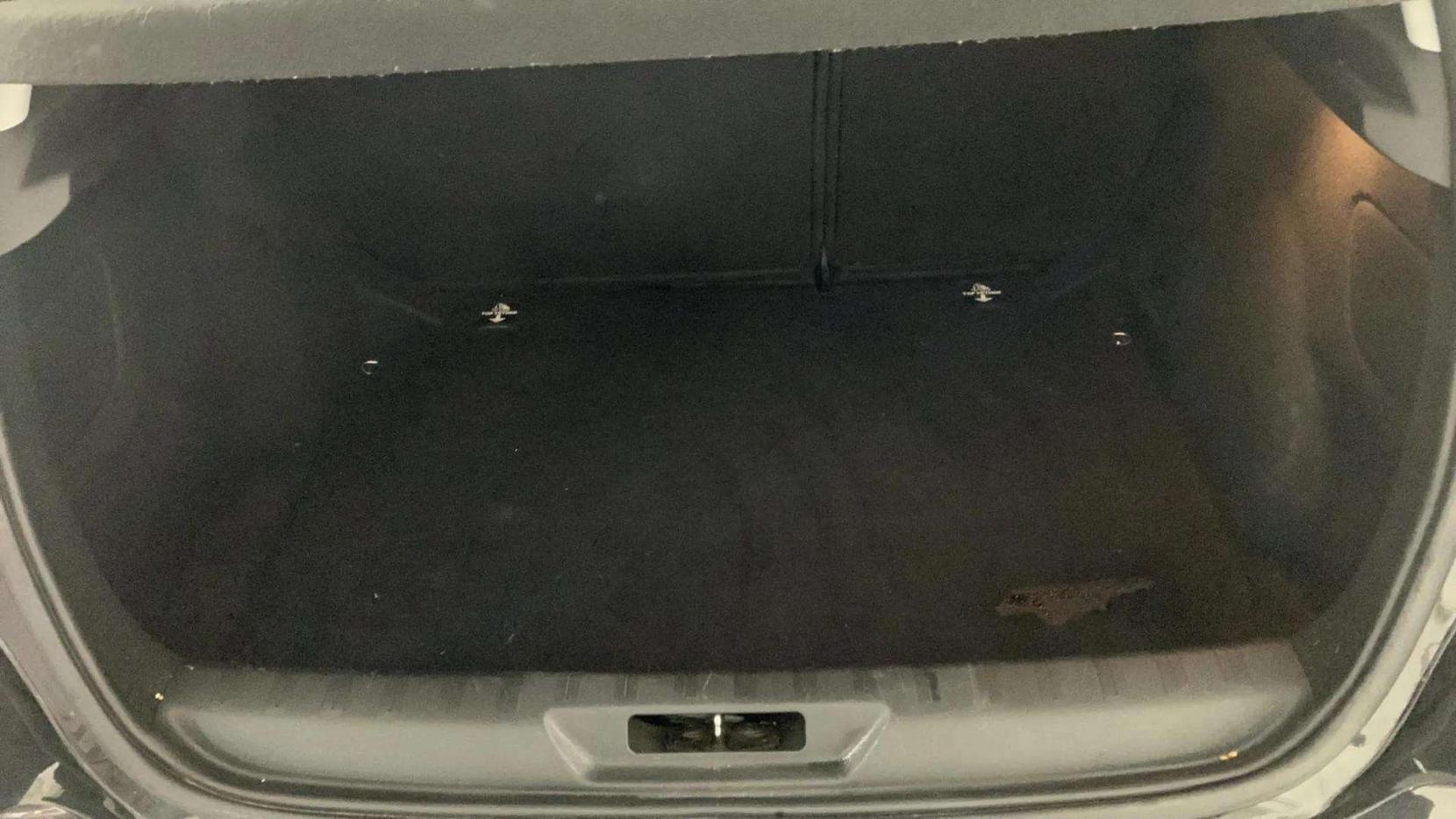 Peugeot 308 1.2 PureTech Sportium Hatchback 5dr Petrol Manual Euro 6 (s/s) (110 ps)