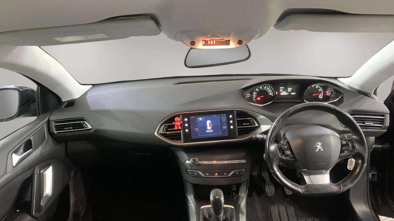 Peugeot 308 1.2 PureTech Sportium Hatchback 5dr Petrol Manual Euro 6 (s/s) (110 ps)