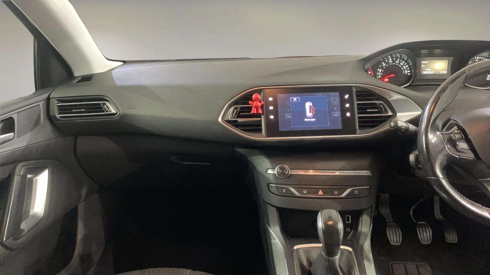 Peugeot 308 1.2 PureTech Sportium Hatchback 5dr Petrol Manual Euro 6 (s/s) (110 ps)