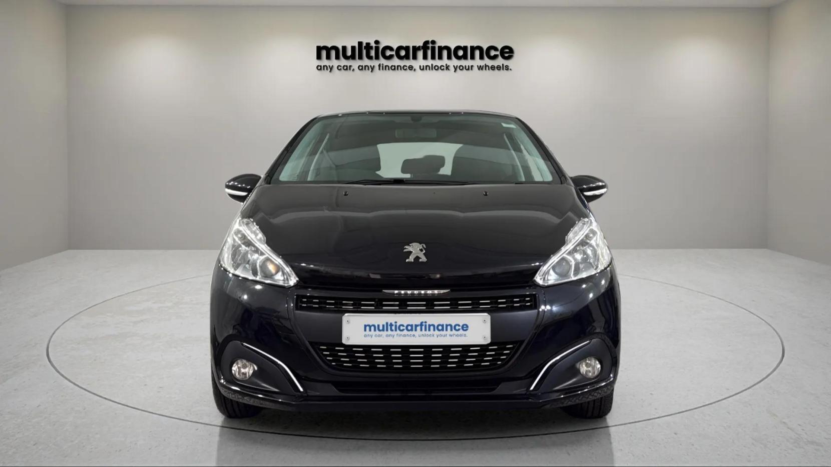 Peugeot 208 1.2 PureTech Black Edition Hatchback 3dr Petrol Manual Euro 6 (82 ps)
