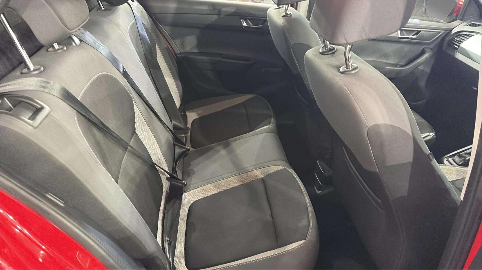 Skoda Fabia 1.0 TSI SE Hatchback 5dr Petrol DSG Euro 6 (s/s) (110 ps)