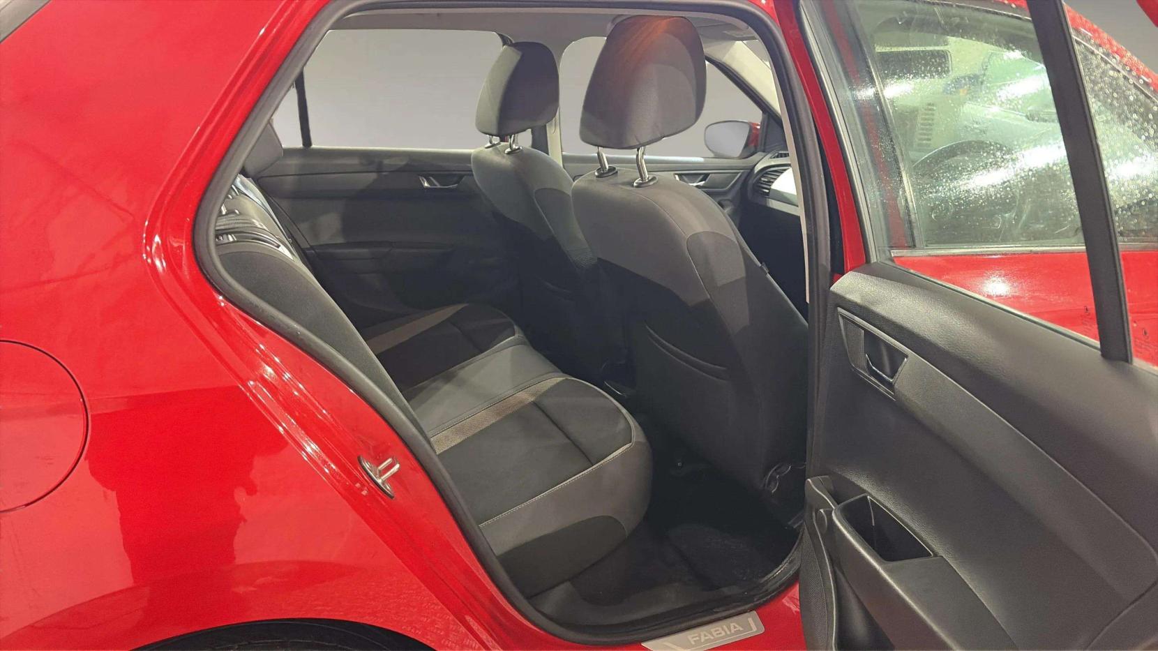 Skoda Fabia 1.0 TSI SE Hatchback 5dr Petrol DSG Euro 6 (s/s) (110 ps)