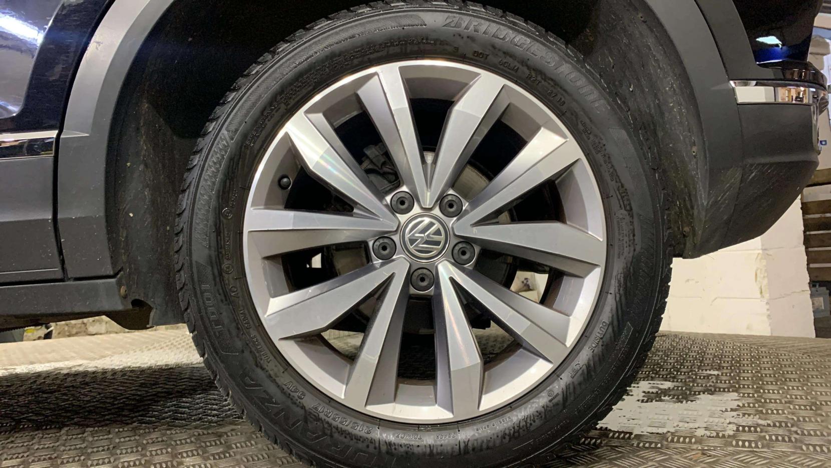 Volkswagen T-Roc 1.5 TSI EVO Design SUV 5dr Petrol Manual Euro 6 (s/s) (150 ps)