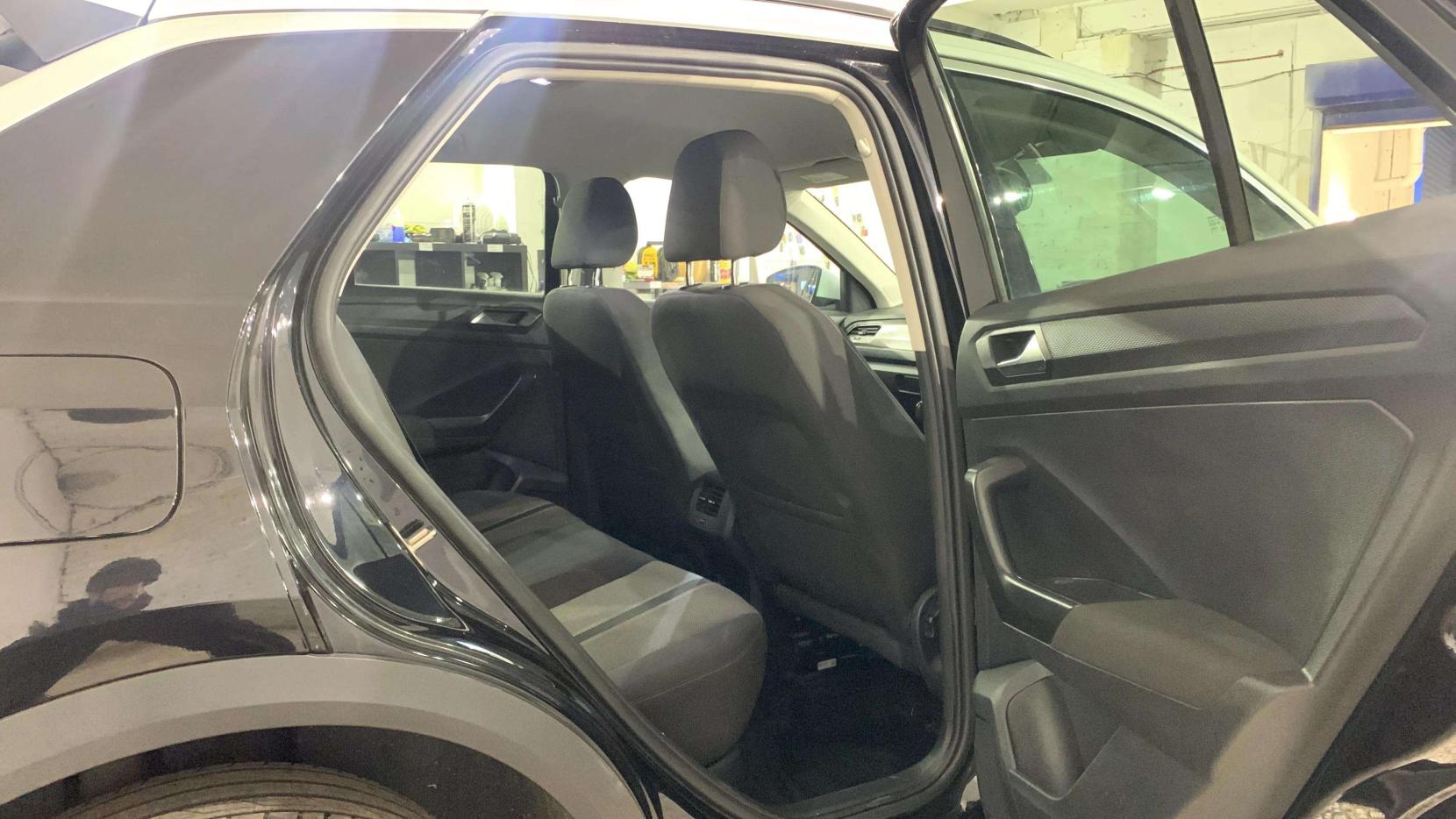 Volkswagen T-Roc 1.5 TSI EVO Design SUV 5dr Petrol Manual Euro 6 (s/s) (150 ps)