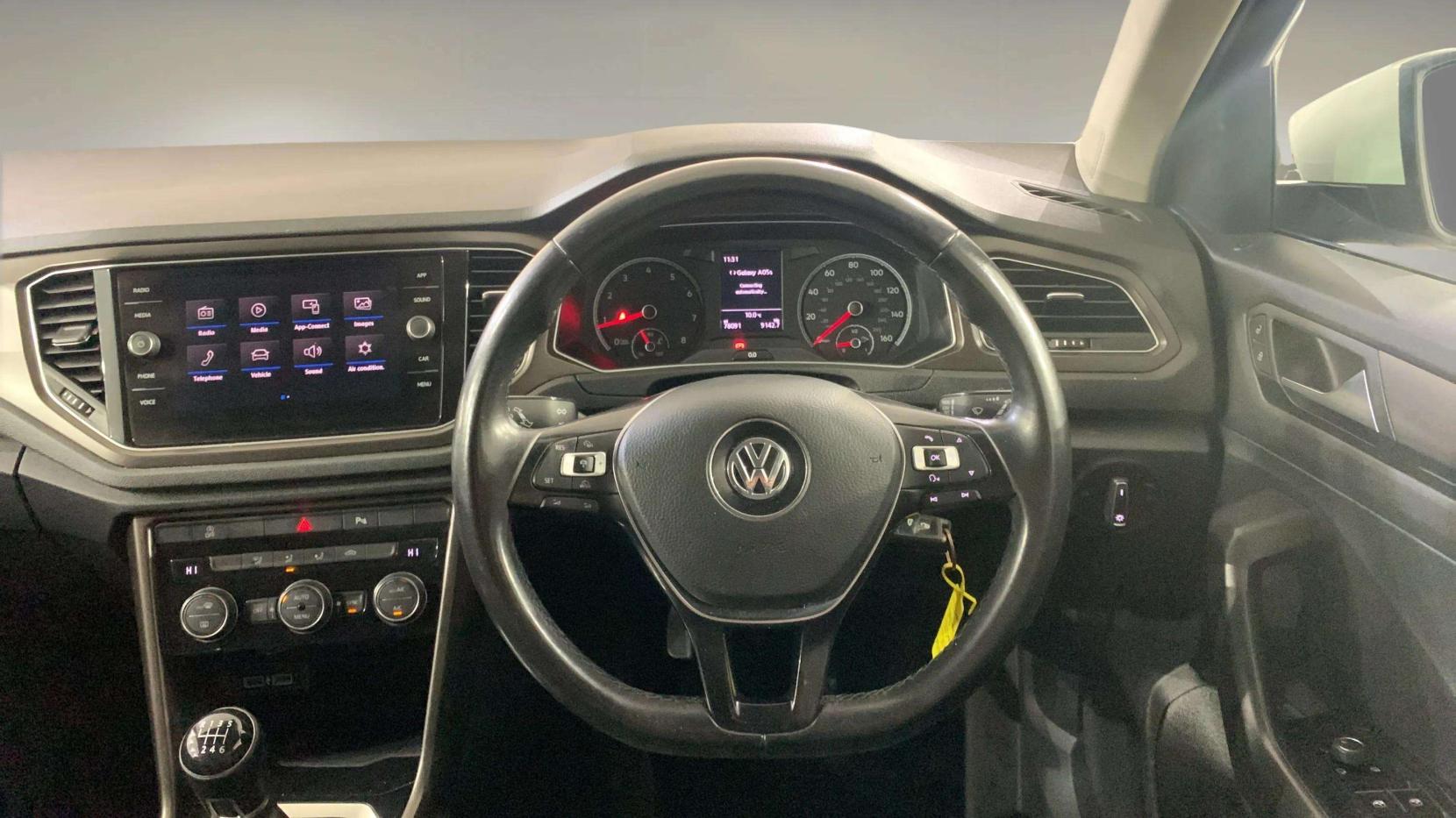 Volkswagen T-Roc 1.5 TSI EVO Design SUV 5dr Petrol Manual Euro 6 (s/s) (150 ps)