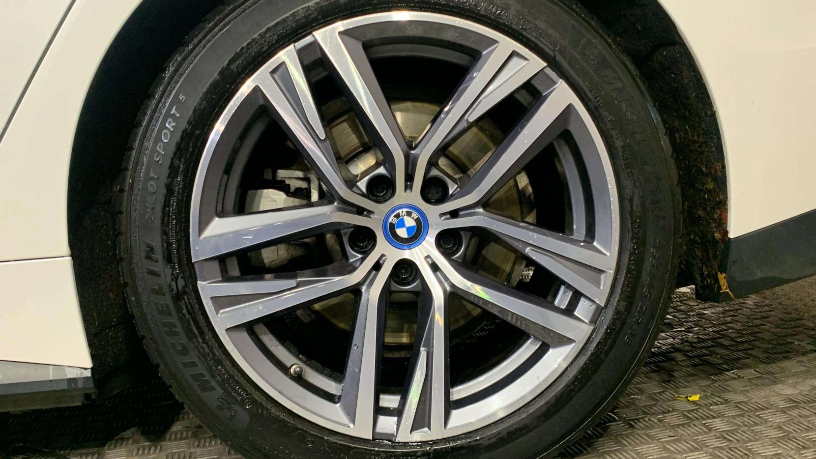 BMW i4 40 83.9kWh Sport Gran Coupe 5dr Electric Auto eDrive (340 ps)