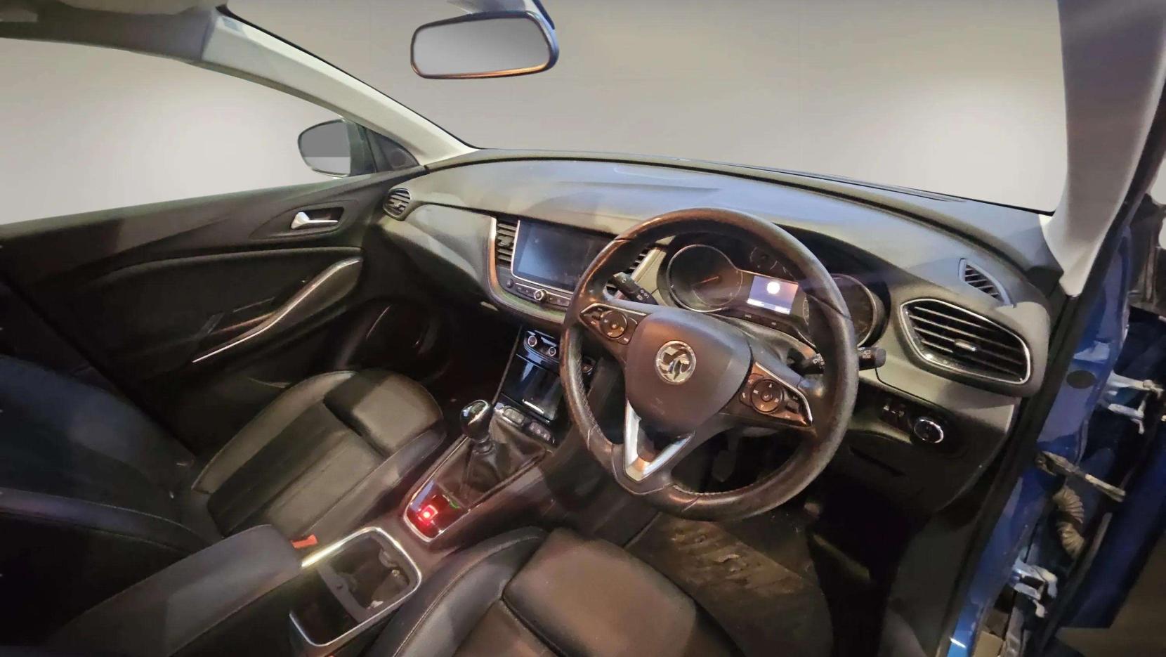 Vauxhall Grandland X 1.2 Turbo Elite Nav SUV 5dr Petrol Manual 6Spd Euro 6 (s/s) (130 ps)