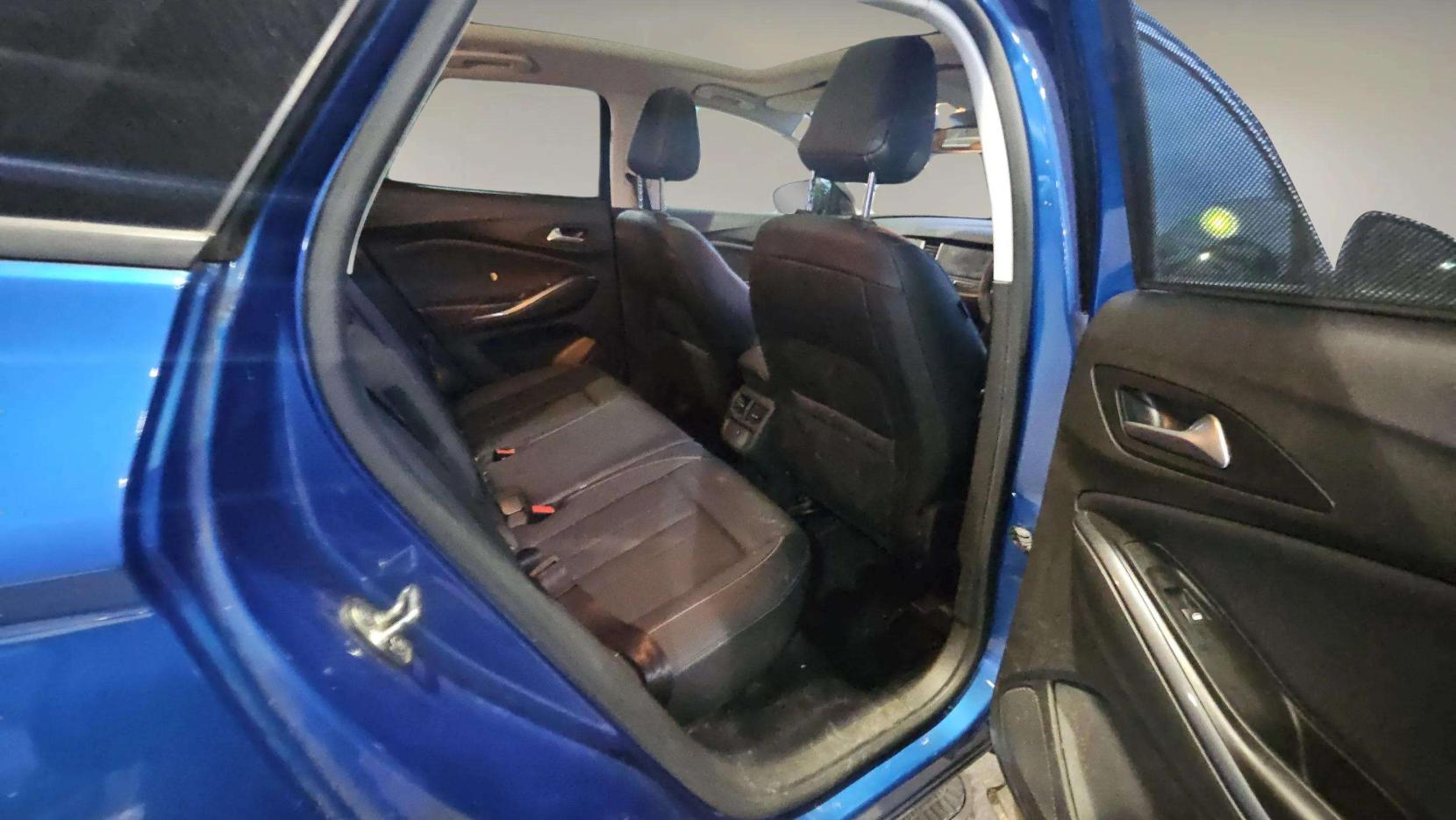 Vauxhall Grandland X 1.2 Turbo Elite Nav SUV 5dr Petrol Manual 6Spd Euro 6 (s/s) (130 ps)