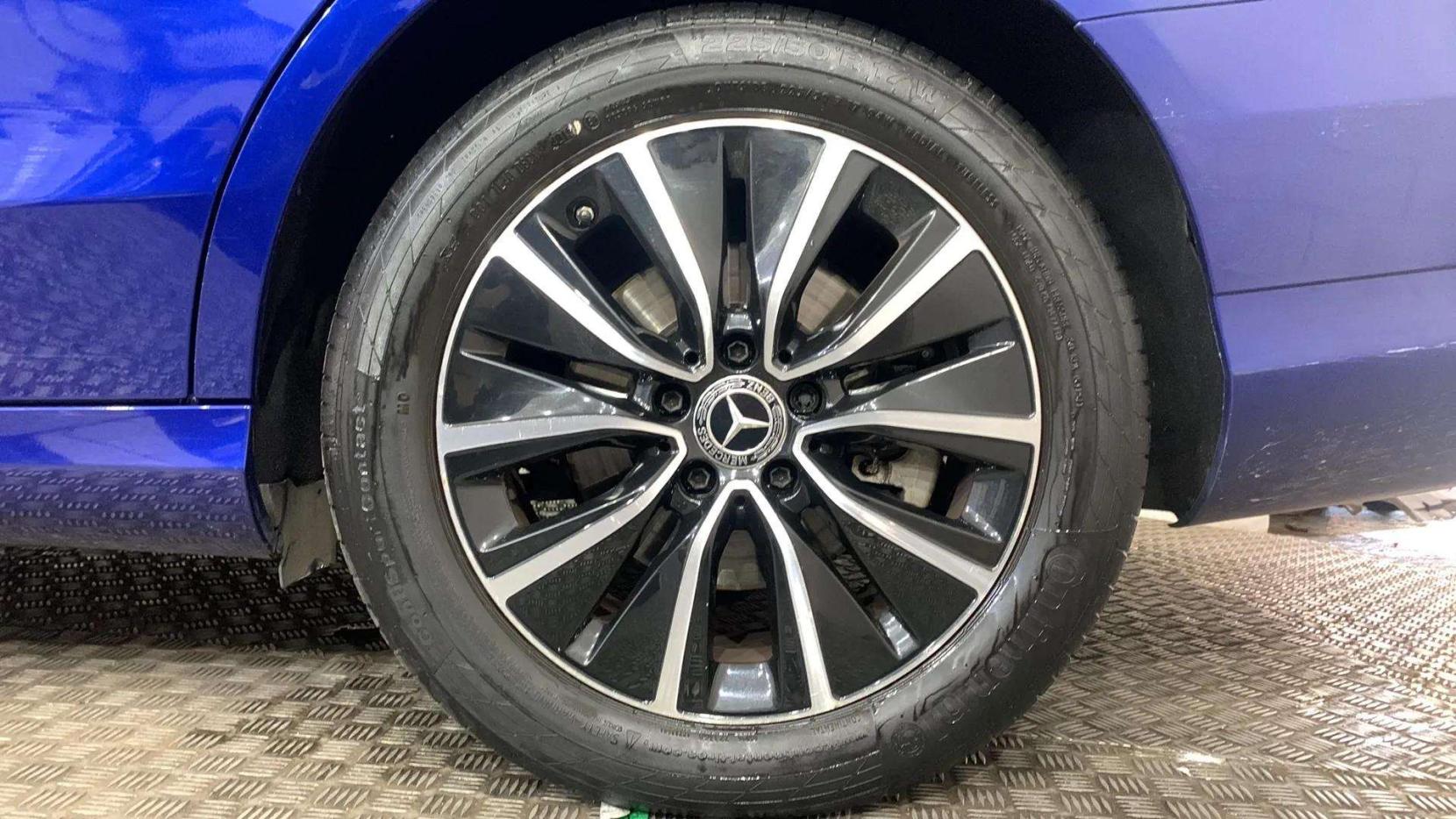 Mercedes-Benz C Class 2.0 C220d SE Estate 5dr Diesel G-Tronic+ Euro 6 (s/s) (194 ps)