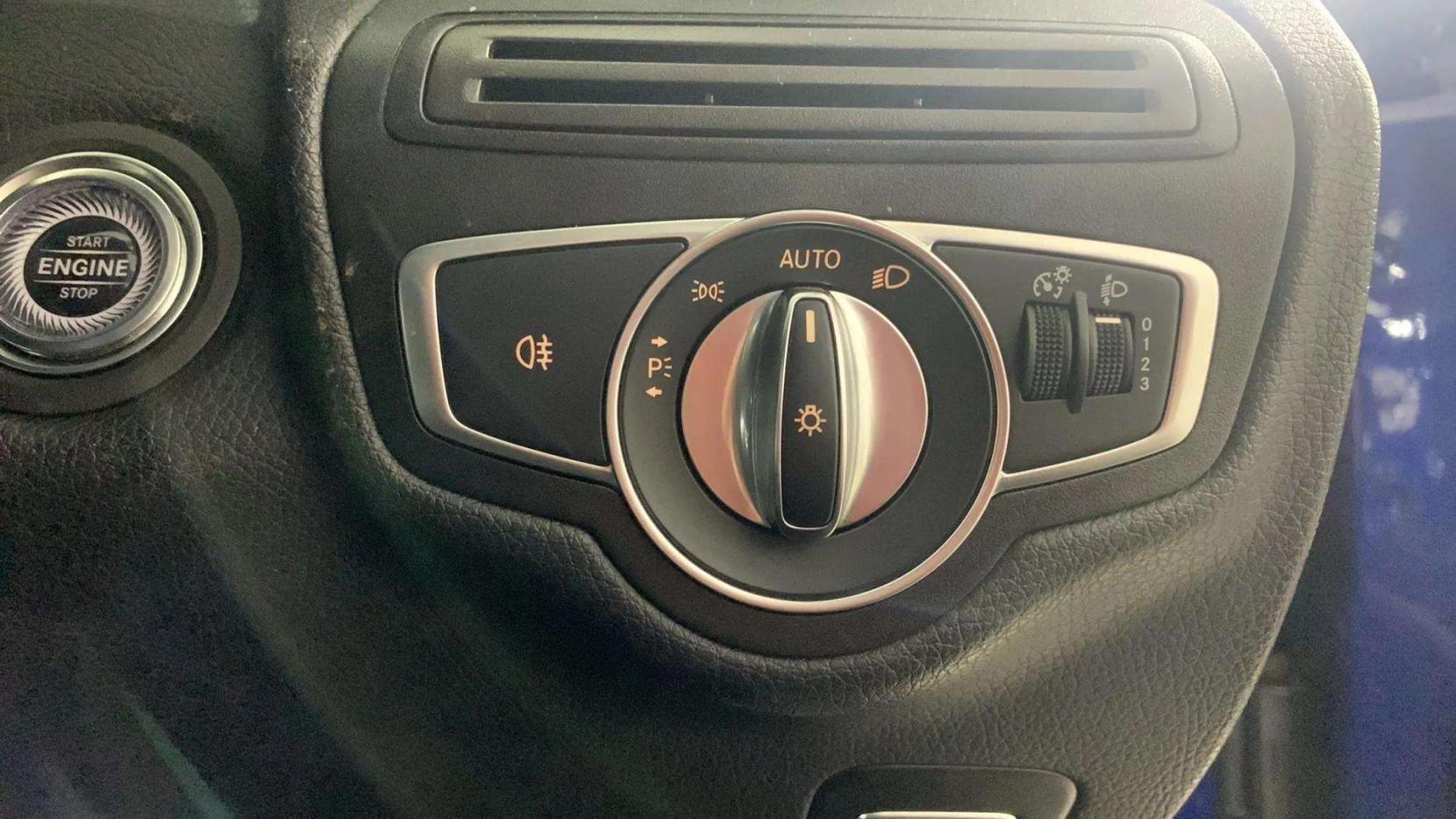 Mercedes-Benz C Class 2.0 C220d SE Estate 5dr Diesel G-Tronic+ Euro 6 (s/s) (194 ps)