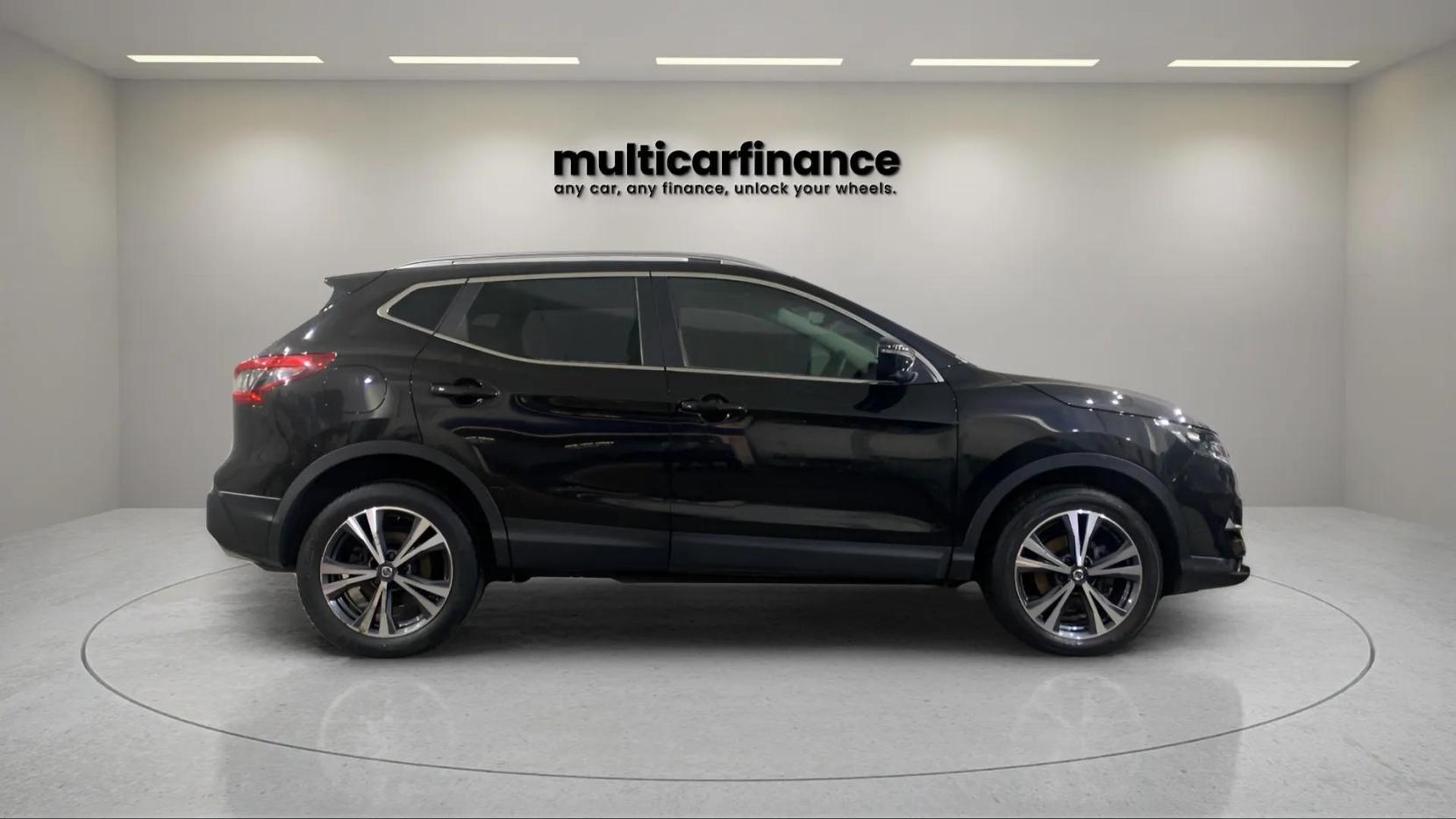 Nissan Qashqai 1.5 dCi N-Connecta SUV 5dr Diesel Manual Euro 6 (s/s) (115 ps)