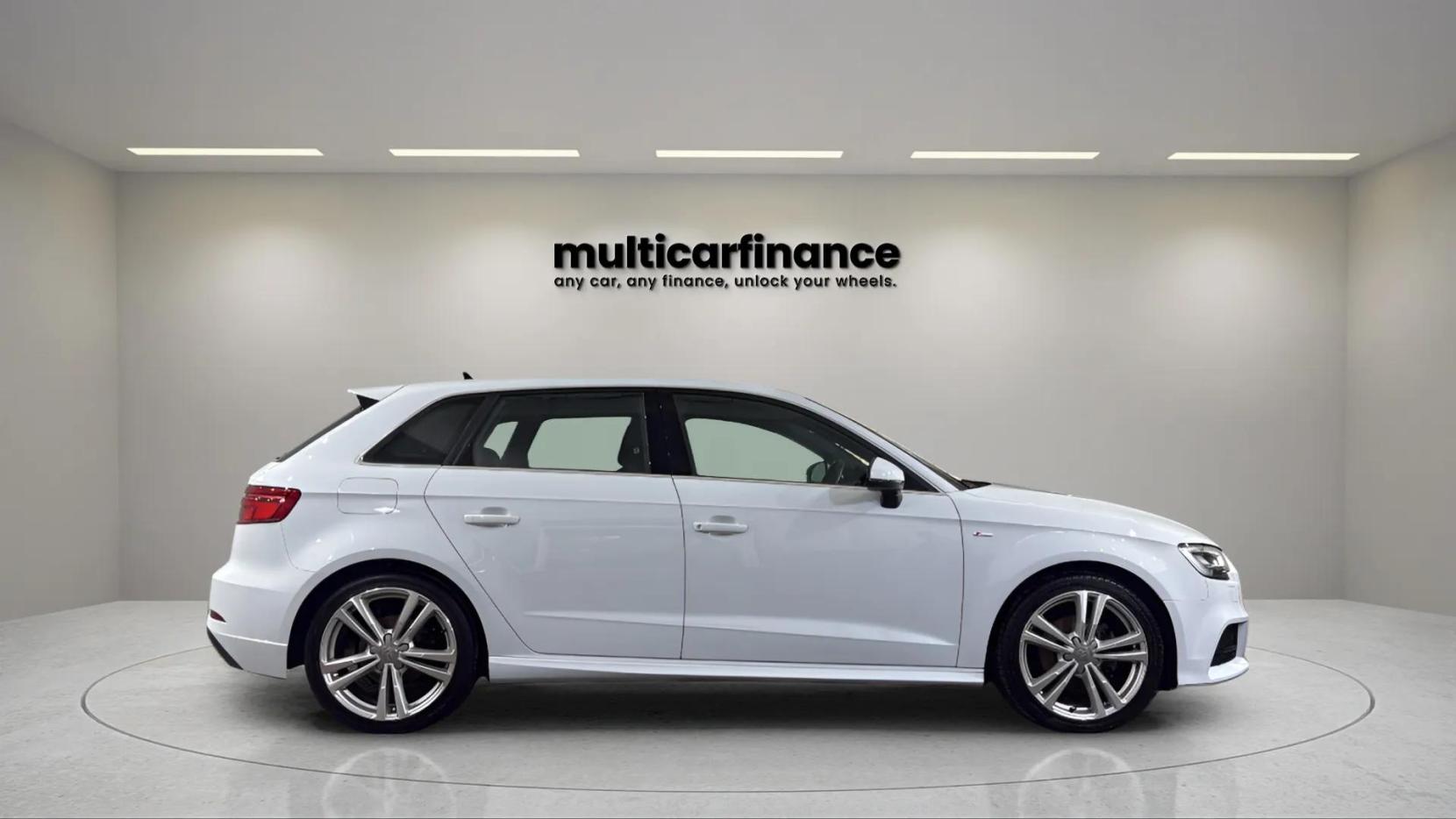 Audi A3 1.5 TFSI CoD 35 S line Sportback 5dr Petrol Manual Euro 6 (s/s) (150 ps)