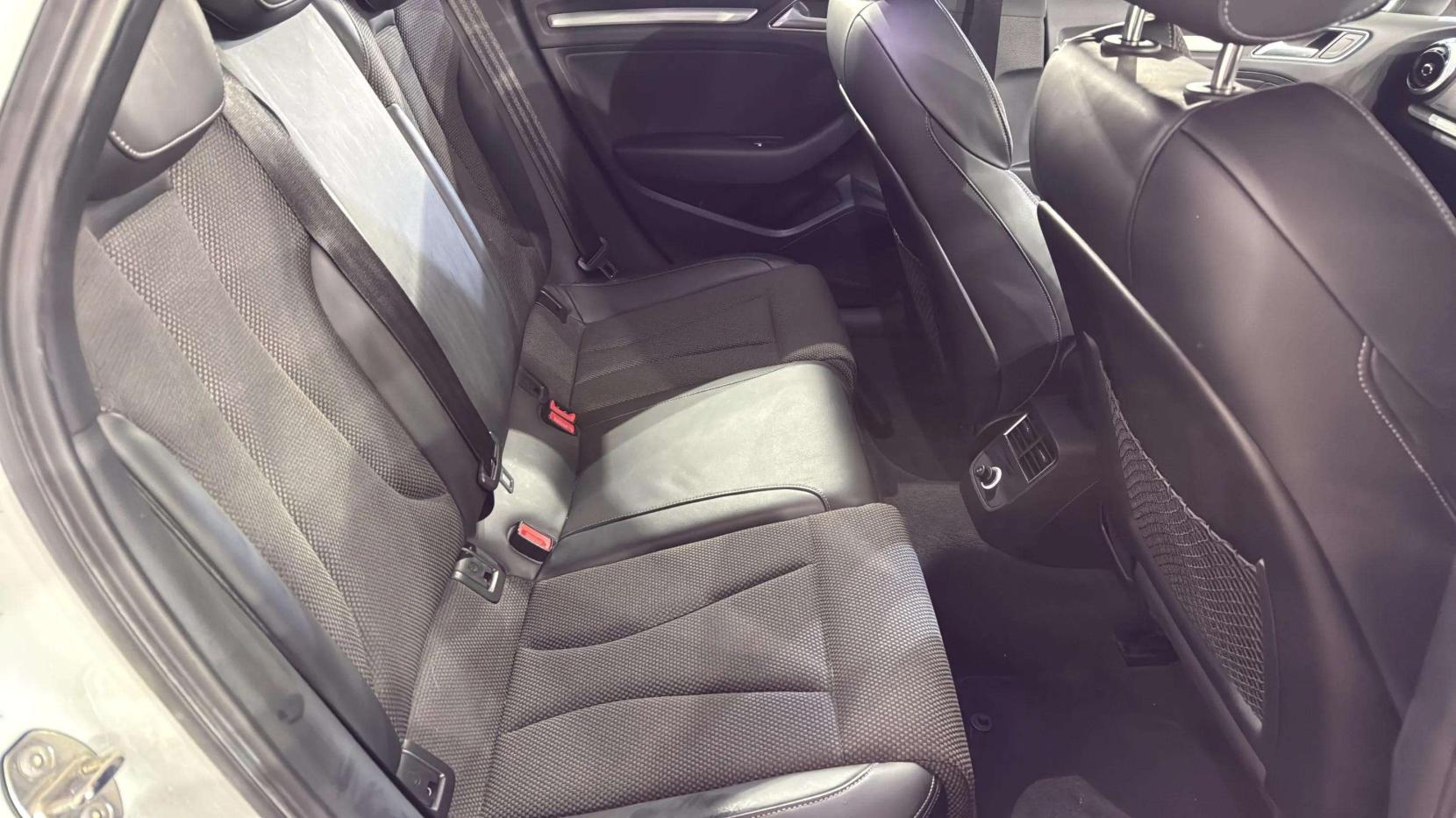 Audi A3 1.5 TFSI CoD 35 S line Sportback 5dr Petrol Manual Euro 6 (s/s) (150 ps)