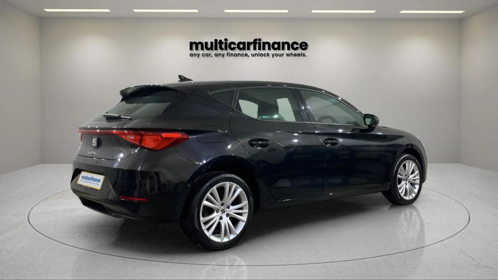 SEAT Leon 1.0 TSI EVO SE Dynamic Hatchback 5dr Petrol Manual Euro 6 (s/s) (110 ps)