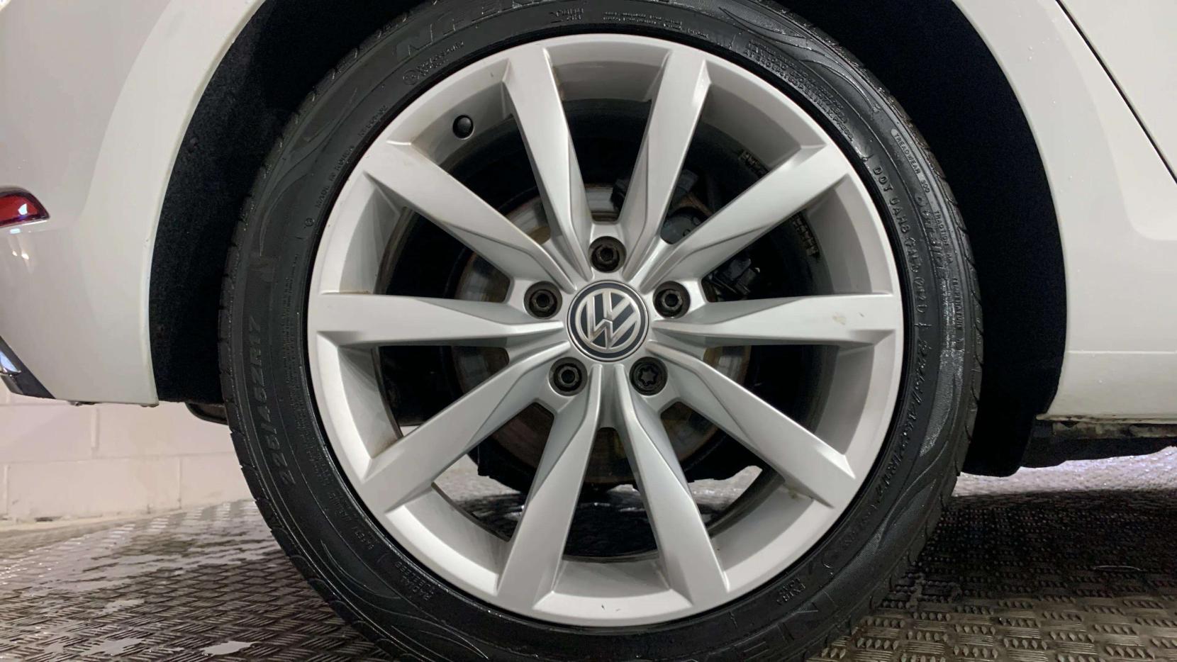 Volkswagen Golf 1.6 TDI GT Hatchback 5dr Diesel DSG Euro 6 (s/s) (115 ps)