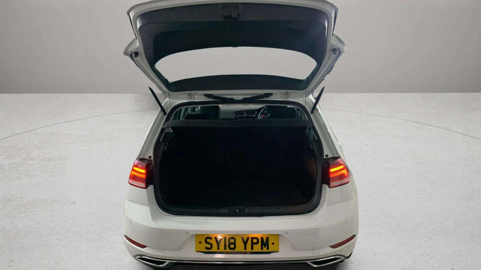 Volkswagen Golf 1.6 TDI GT Hatchback 5dr Diesel DSG Euro 6 (s/s) (115 ps)