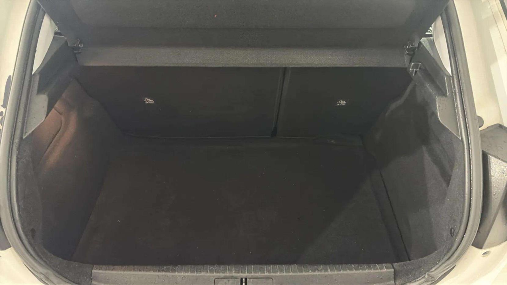 Vauxhall Corsa 1.2 SE Premium Hatchback 5dr Petrol Manual Euro 6 (75 ps)