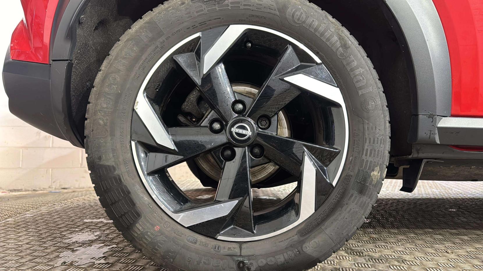 Nissan Juke 1.0 DIG-T N-Connecta SUV 5dr Petrol Manual Euro 6 (s/s) (114 ps)