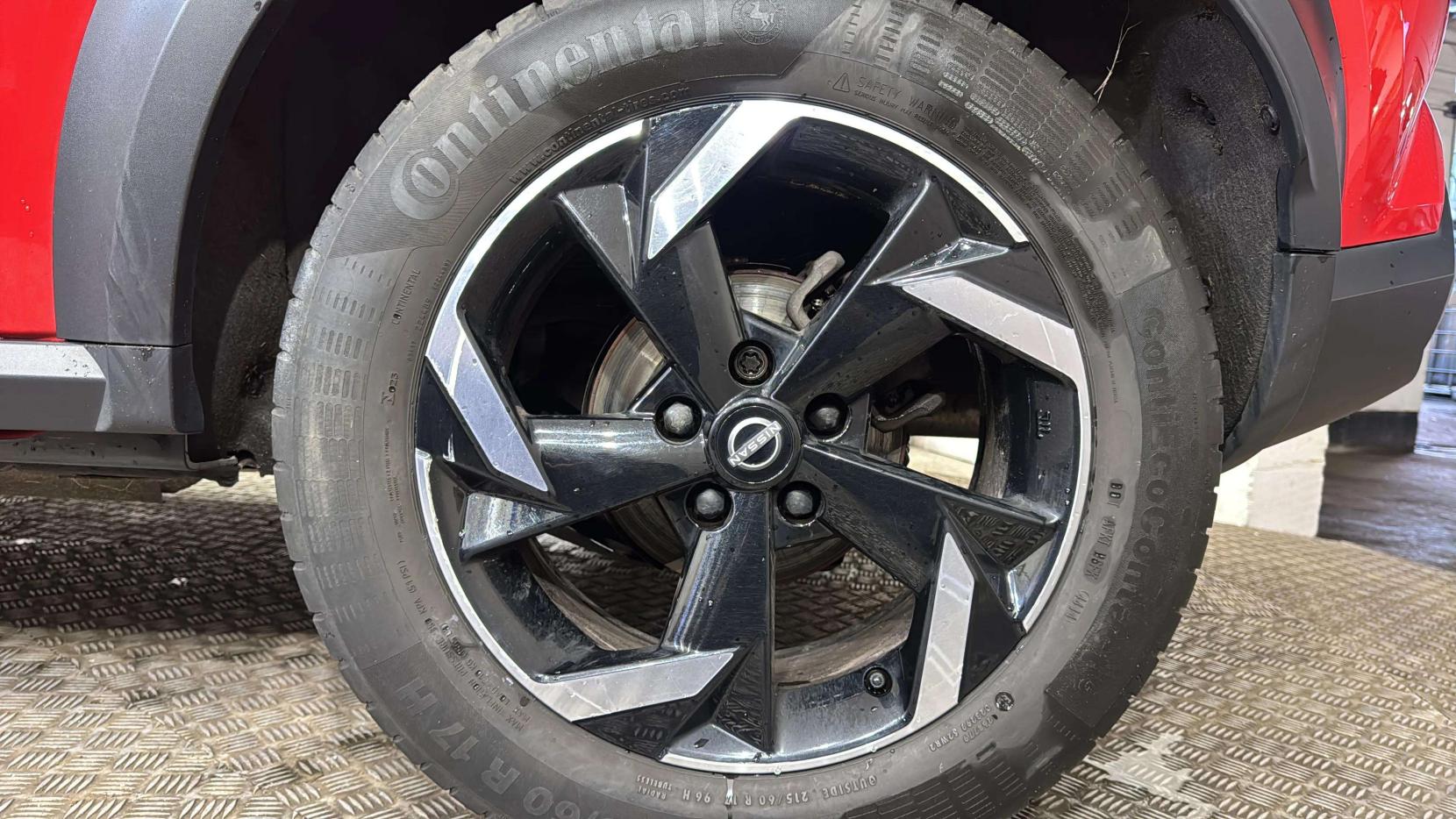 Nissan Juke 1.0 DIG-T N-Connecta SUV 5dr Petrol Manual Euro 6 (s/s) (114 ps)