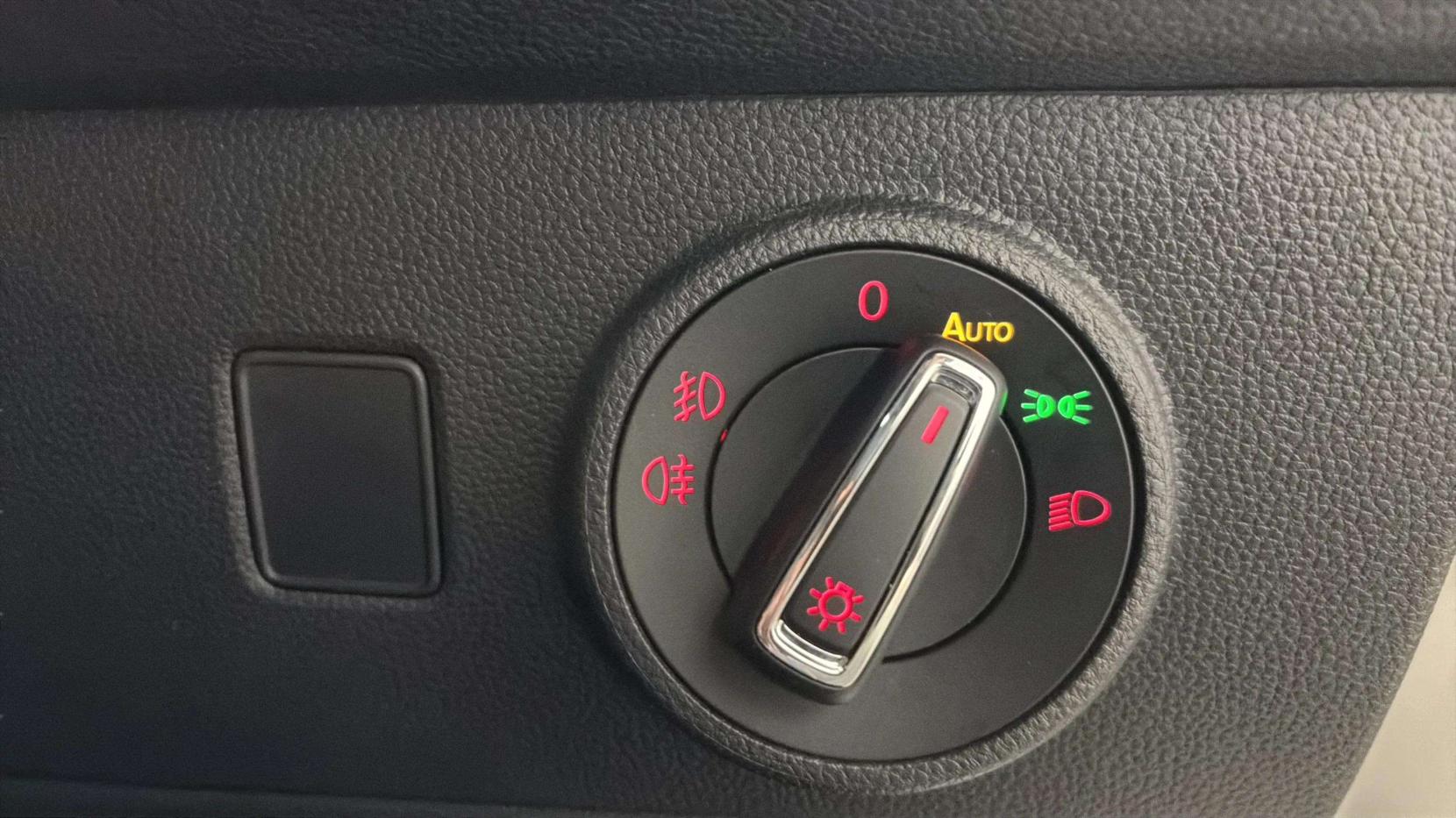 SEAT Ateca 1.4 EcoTSI XCELLENCE SUV 5dr Petrol Manual Euro 6 (s/s) (150 ps)