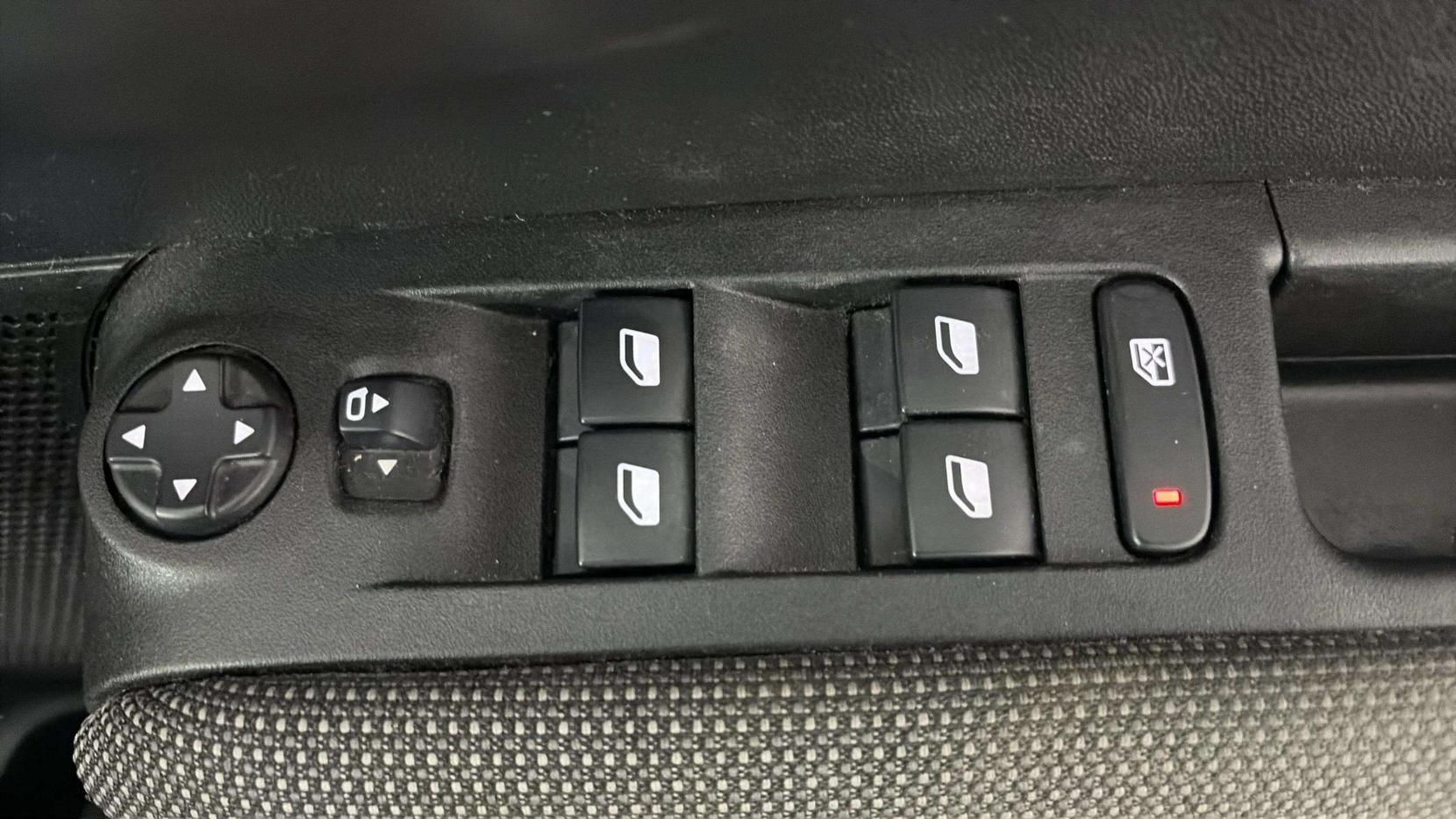 Citroen C3 Aircross 1.2 PureTech Flair SUV 5dr Petrol Manual Euro 6 (82 ps)