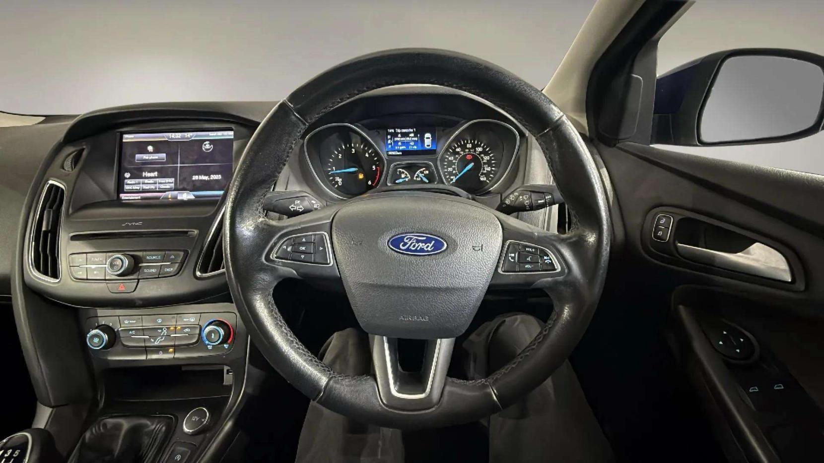 Ford Focus 1.5 TDCi Zetec S Hatchback 5dr Diesel Manual Euro 6 (s/s) (120 ps)