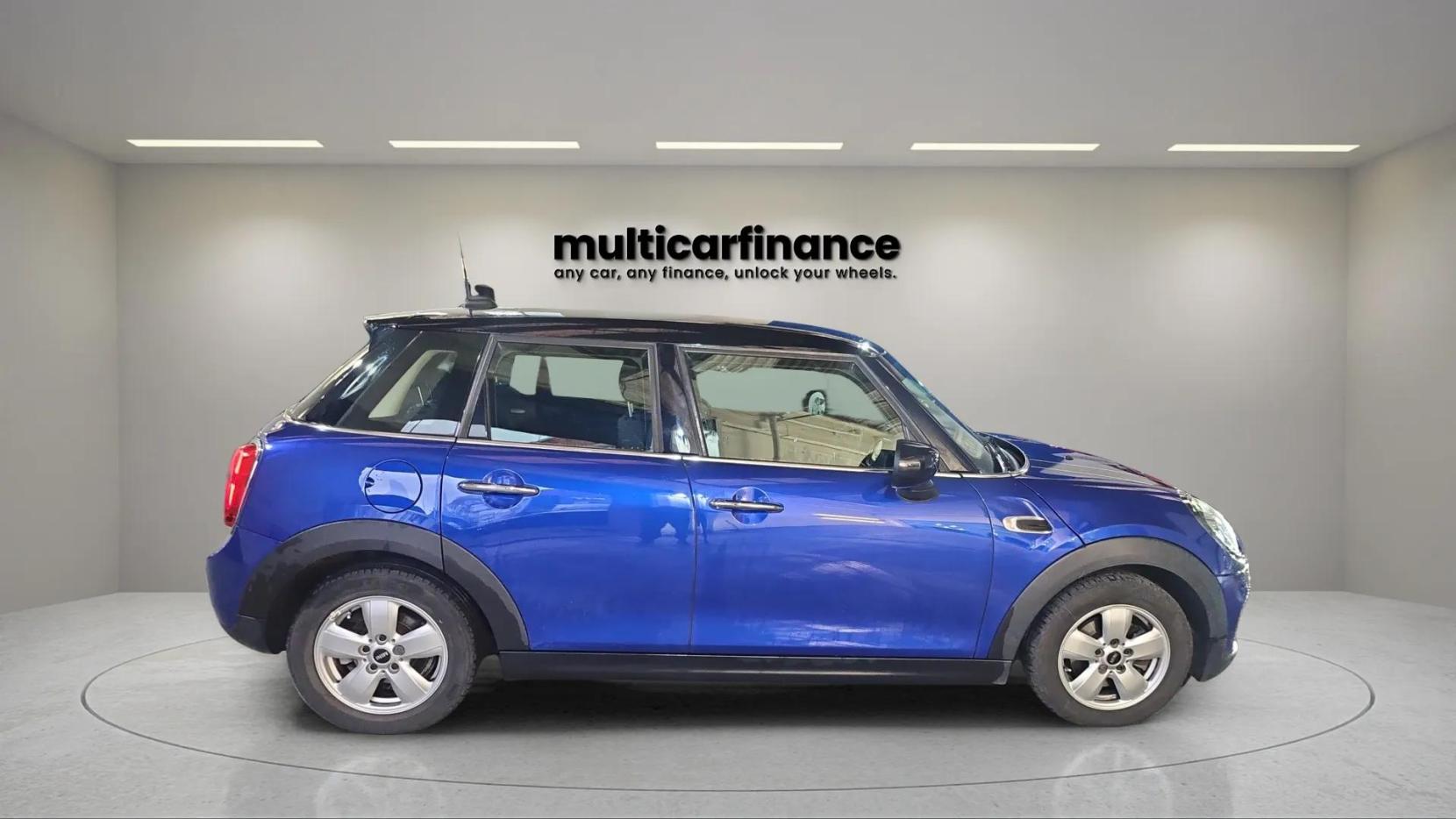 MINI Hatch 1.5 Cooper Classic Hatchback 5dr Petrol Manual Euro 6 (s/s) (136 ps)