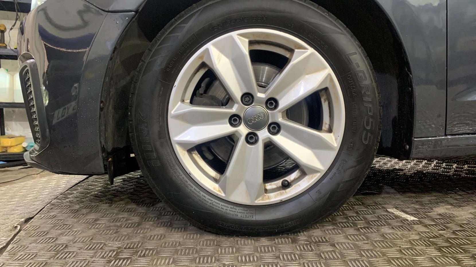 Audi A1 1.0 TFSI 30 Technik Sportback 5dr Petrol Manual Euro 6 (s/s) (116 ps)